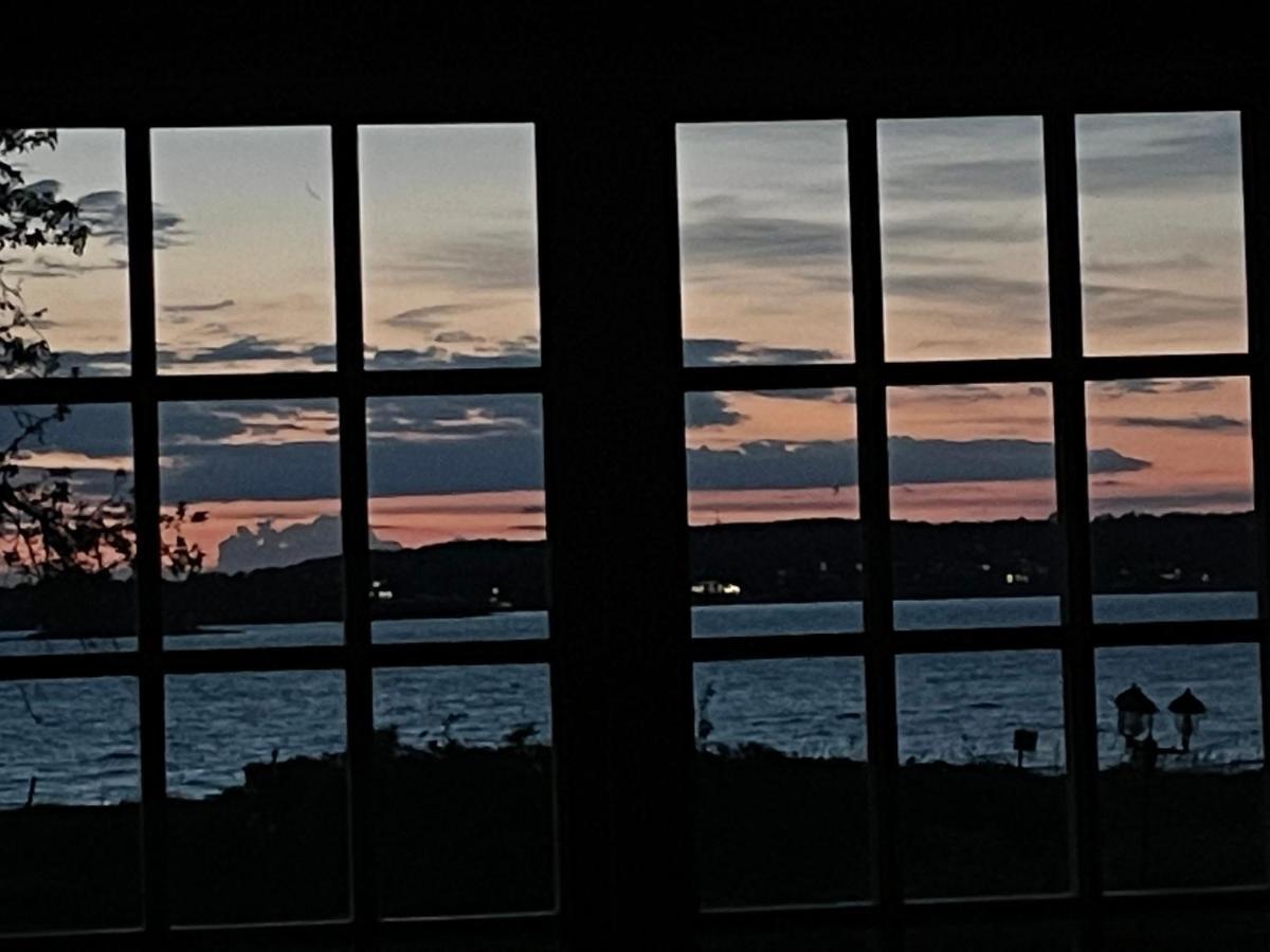 Sjoestugan Vallersvik Frillesås エクステリア 写真